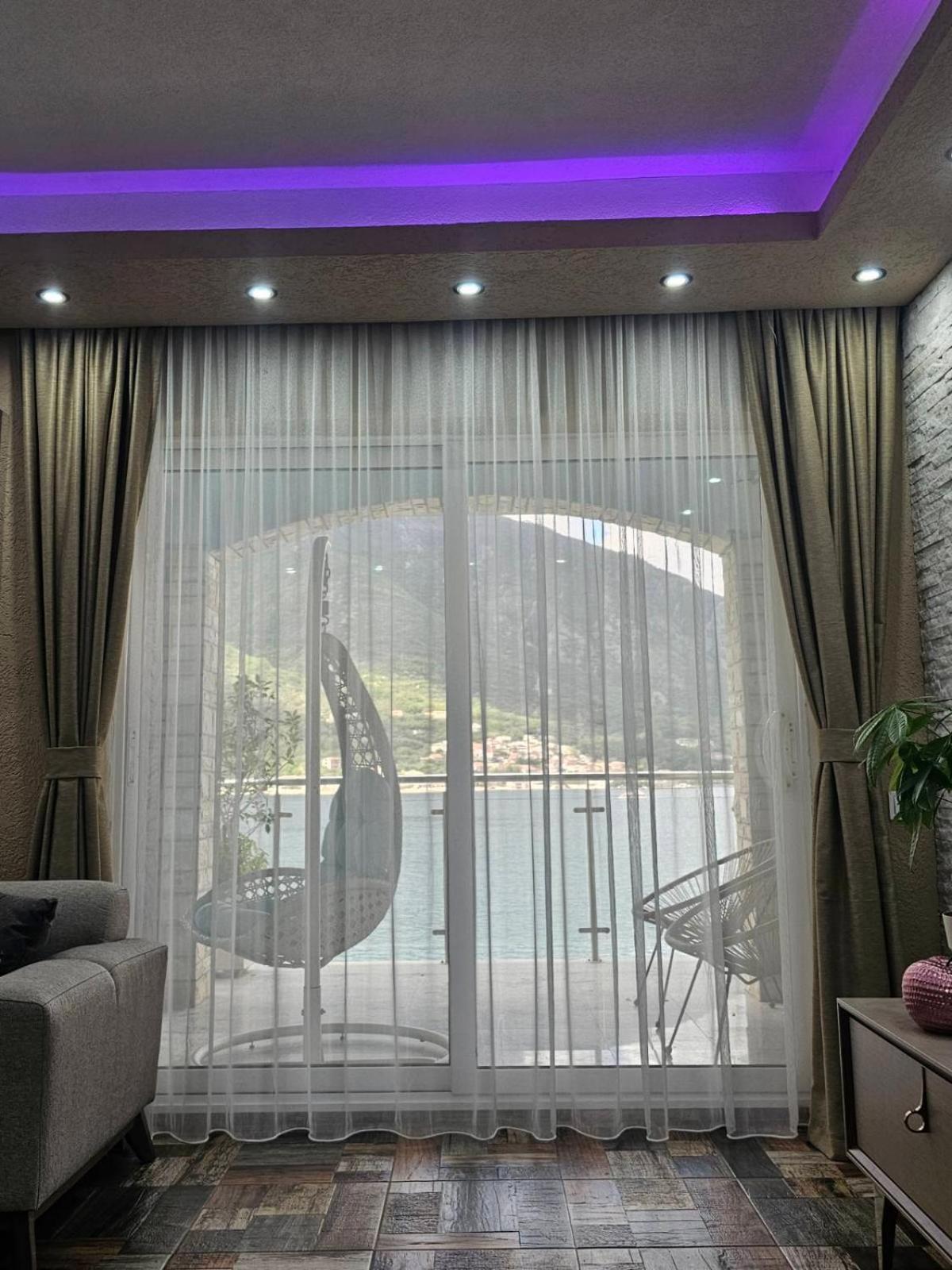Sun Rays Apartment Котор Екстериор снимка